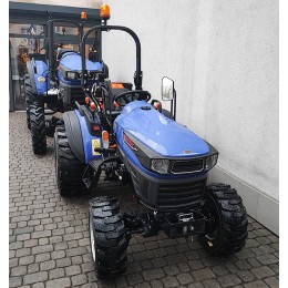 Farmtrac 26 4WD to ciągnik kompaktowy zaprojektowany z myślą wykorzystywania go przy drobnych pracach rolniczych, komunalnych, w