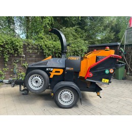 Forst ST8P 57KM, rok prod 2020, 454mtg Marka Redwood Global przyczepa specjalna przeznaczenie rębak, n/s SA9ST800000283896 nr re