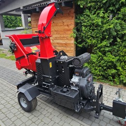 Rozdrabniacz do drewna DR-37 999cm3, 34KM, podajnik hydrauliczny