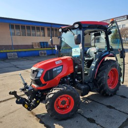 Ciągnik Kioti DK6030C, 58,5KM z klimatyzowaną kabiną i przekładnią mechaniczną n/s DD2F61BCTS1000037